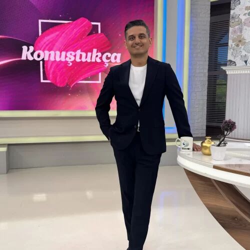 Uzm. Dt. Çağrı Şibal